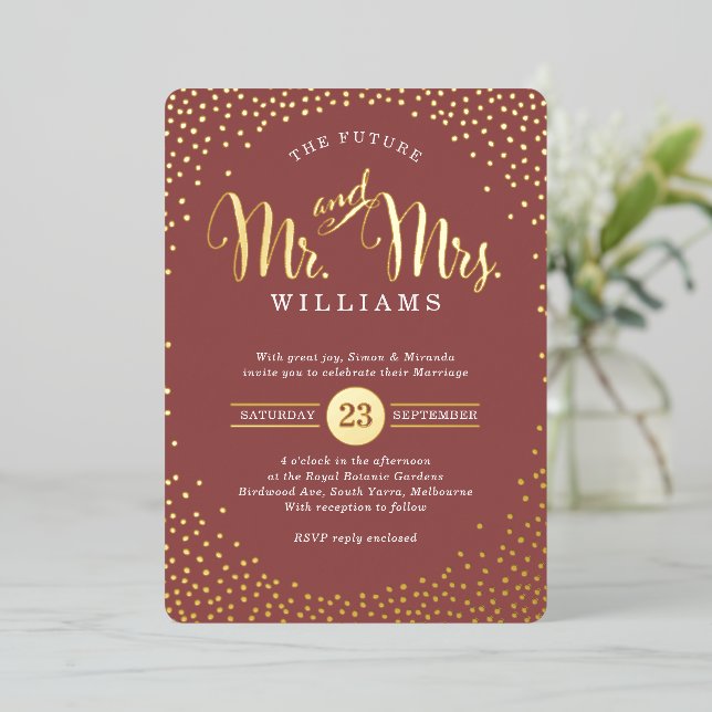 MODERN STYLISH WEDD Mini Konfetti Marsala Gold Folieneinladung (Stehend vorne)