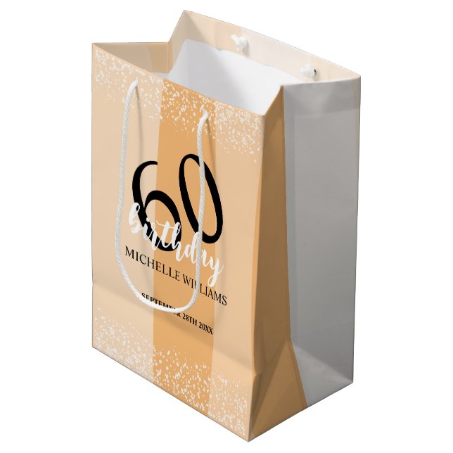 Modern Summer Birthday Party In Pink Mittlere Geschenktüte (Vorderseite Schrägansicht)