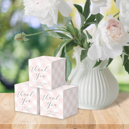 Modern + Sweet Light Pink Gingham Baby Shower Geschenkschachtel
