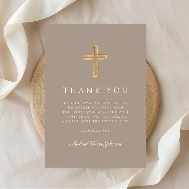 Modern Taupe Religious Cross Boy Confirmation Dankeskarte (Modern Taupe Religious Cross Boy Confirmation Thank You Card)