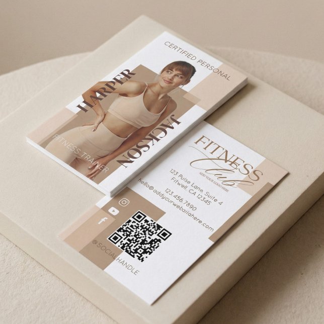Modern Trendy Fitness Trainer Photo Logo QR Code Visitenkarte (Modern Trendy Fitness Trainer Photo Logo QR Code Business Card)