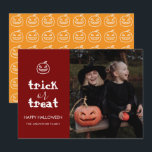 Modern Trick or Treat Family Photo Halloween Feiertagskarte<br><div class="desc">Celebrate the spooky season with this modern and elegant Halloween photo card featuring a bold "trick or treat" design. Easily personalize it with your favorite family photo and name to create a lasting memory for friends and loved ones</div>