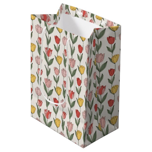 Modern Tulip Floral Pattern Soft Botanical Spring Mittlere Geschenktüte (Vorderseite Schrägansicht)