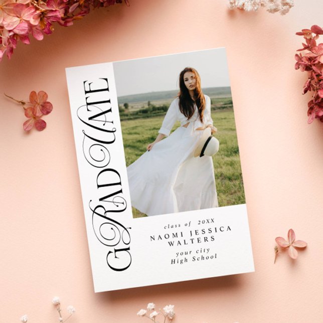Modern Typography Serif Photo Elegant Graduation Einladung (Von Creator hochgeladen)