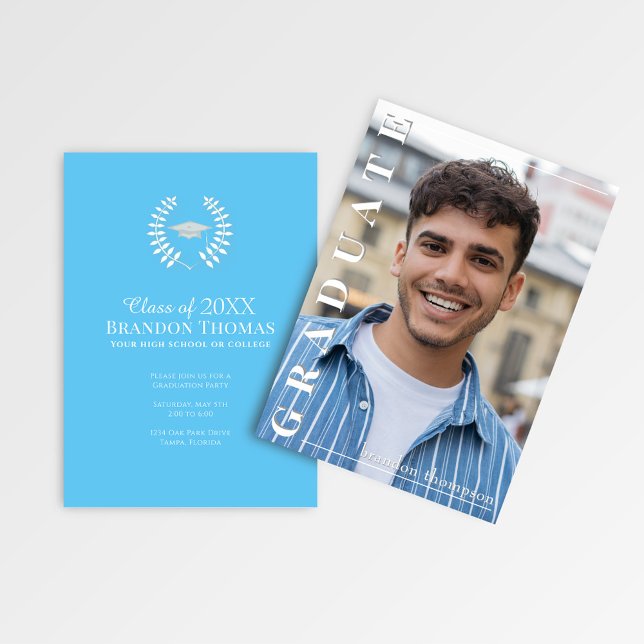 Modern Vertical Name Graduation Photo Announcement Einladung (Modern graduation card with vertical name text and full photo layout)