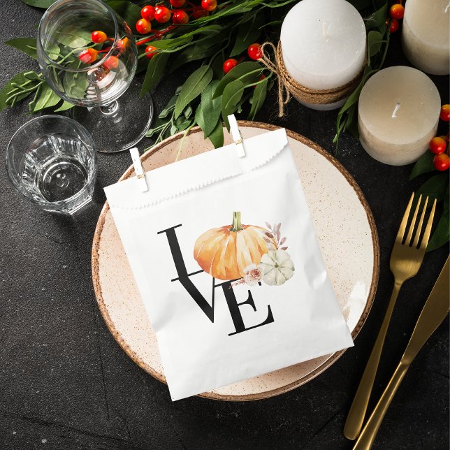 Modern Watercolor Orange Pumpkin With Love Geschenktütchen (Von Creator hochgeladen)