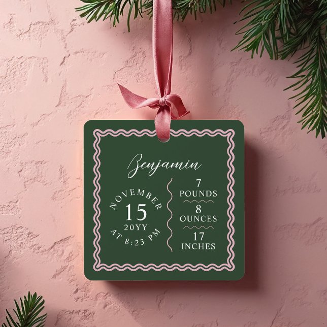 Modern Wavy Baby Name Script Birth Stats Foto Ornament Aus Metall (Modern Wavy Baby Name Script Birth Stats Photo Metal Ornament)