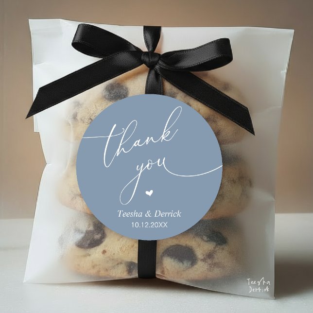 Modern Wedding Minimal Thank You Cute Heart Gifts Runder Aufkleber (Modern Wedding Minimal Thank You Cute Cute Little Heart Gifts Classic Round Sticker in Dusty Blue)