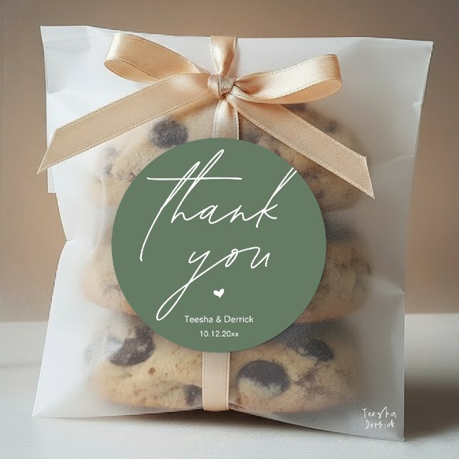Modern Wedding Thank You Minimal Cute Heart Gifts Runder Aufkleber (Modern Wedding Thank You Minimal Cute Heart Gifts Classic Round Sticker in Sage Green)