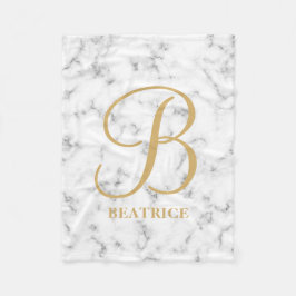 Modern weißer Marmor Goldtypografie Name Monogramm Fleecedecke