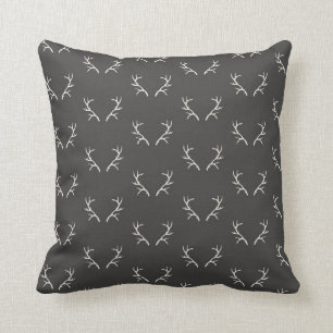 Modern white and black antler patterned kissen