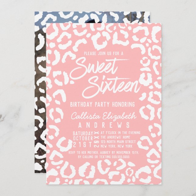 Modern White Coral Cheetah Leopard Sweet 16 Foto Einladung (Vorne/Hinten)