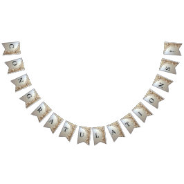 Modern White Flowers Pearls Bunting Flag Wimpelkette