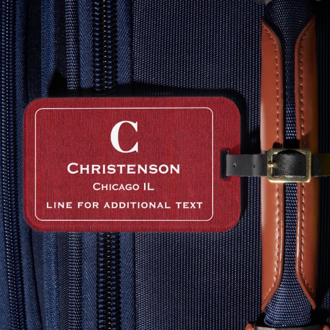 Modern White Letters on Ruby Red Denim Print Gepäckanhänger (Vorderseite Insitu 4)