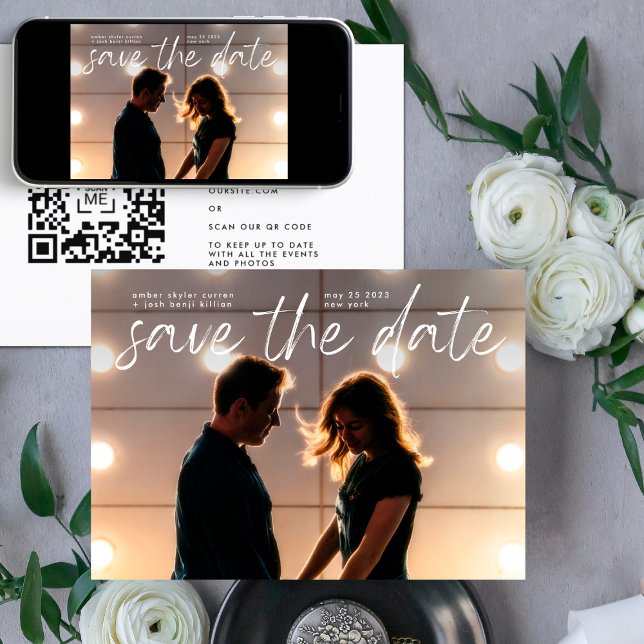 Modern White Script QR Save the Date Einladung (Von Creator hochgeladen)