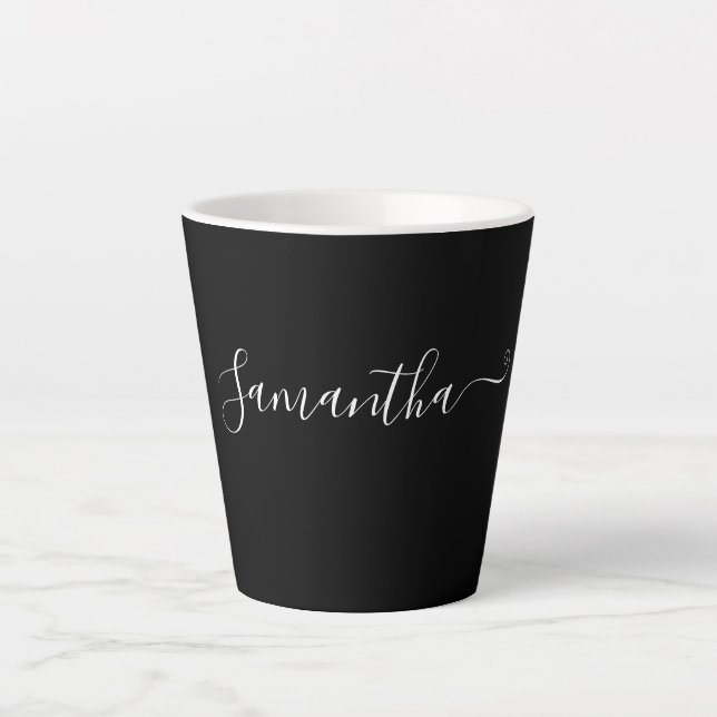 Modern White Script Typografy Name on Black Milchtasse (Vorderseite)
