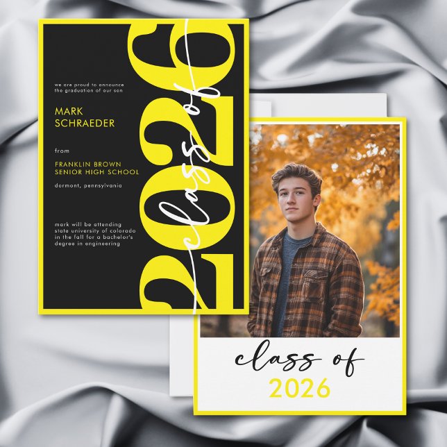 Modern Yellow Typography Graduation Announcement Einladung (Modern Yellow Typography Graduation Announcement)
