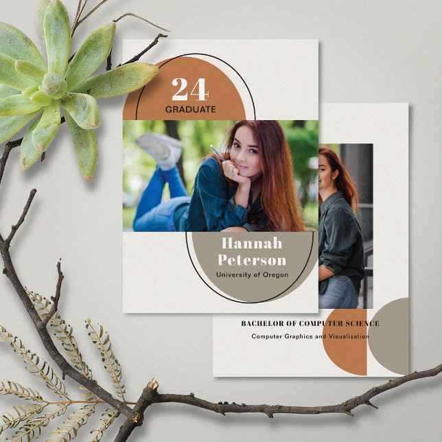 Moderne 2-Foto-Universität Pumpkin Taupe Ankündigung (Von Creator hochgeladen)