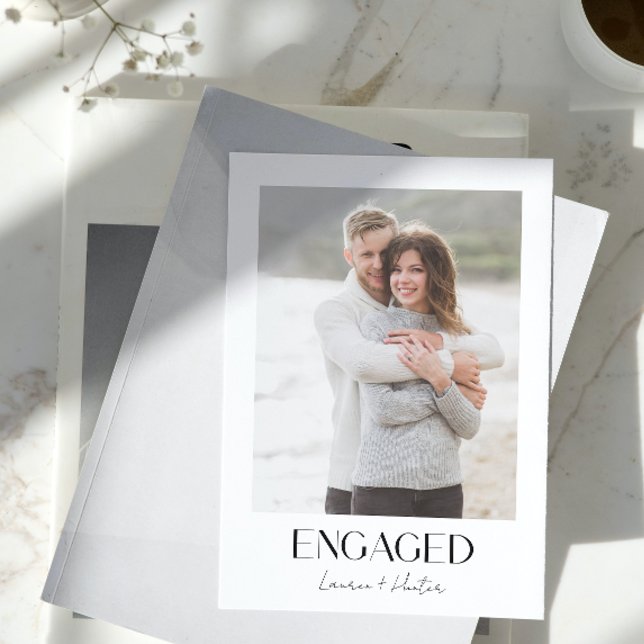 Moderne 3-Foto-Script QR-Code-Engagement-Partei Ankündigung (Engaged & Excited! Join Us for the Party 🥂💍 [Personalize Here])
