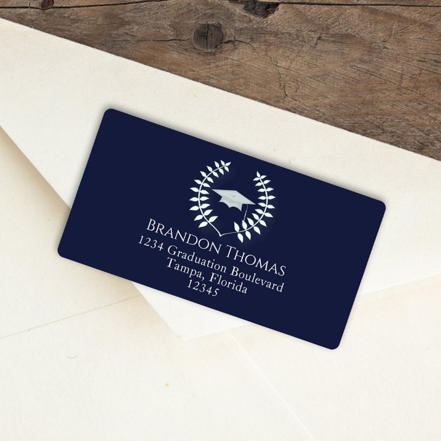 Moderne Abschluss Classic Mortarboard Navy Blue Adressaufkleber (Von Creator hochgeladen)