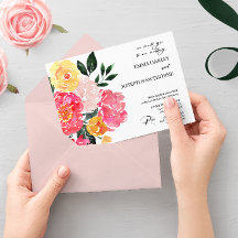 Moderne, abstrakt-rosa-blumengeschmückte Hochzeit