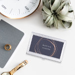 Moderne Abstrakte Imitate Rosen Gold Visitenkarten Dose<br><div class="desc">Die schwarze und feminine Visitenkartenhalterung zeigt Ihren Namen in modernen,  weißen Schriftzeichen,  umgeben von einem Imitat Rose Goldfolie abstrakten Kreis Element auf einem reichen Mitternachtsblauen Hintergrund.</div>