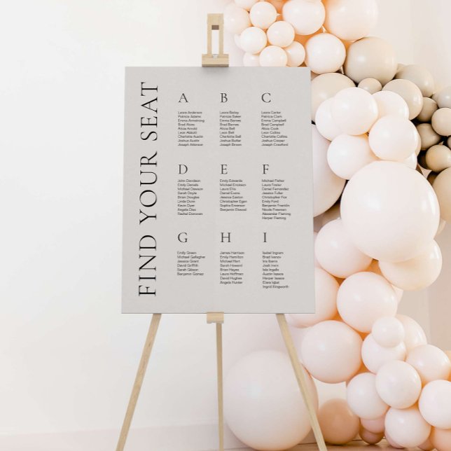 Moderne Alphabetische Hochzeitstabelle in Taupe Poster (Von Creator hochgeladen)