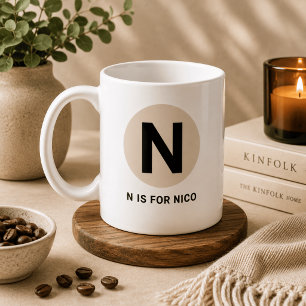 Moderne Anfangs-Tasse – „N ist für [Name]“-Design Kaffeetasse