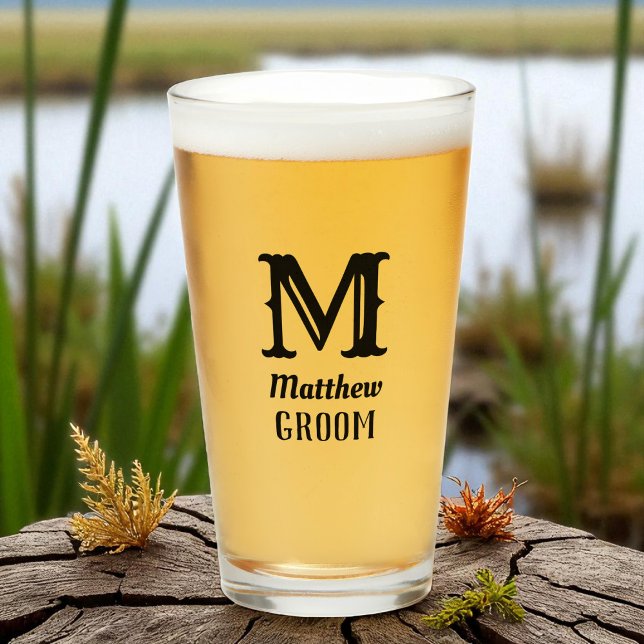 Moderne Anfangsbuchstaben-Monogramm Bräutigam Glas (Von Creator hochgeladen)