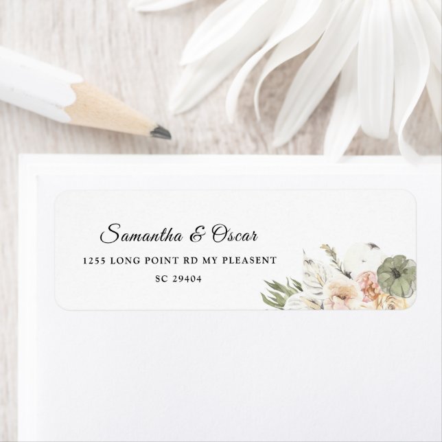 Moderne Aquädukte und Blume (Insitu)