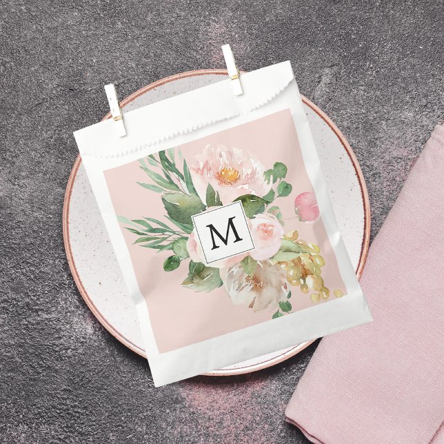 Moderne Aquarellfarben Rosa Blume Mit Monogramm Geschenktütchen (Von Creator hochgeladen)