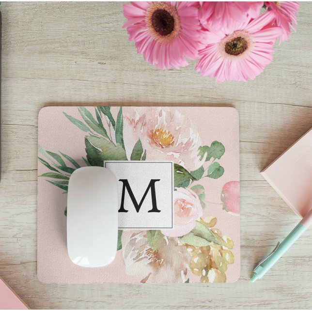 Moderne Aquarellfarben Rosa Blume Mit Monogramm Mousepad (Von Creator hochgeladen)