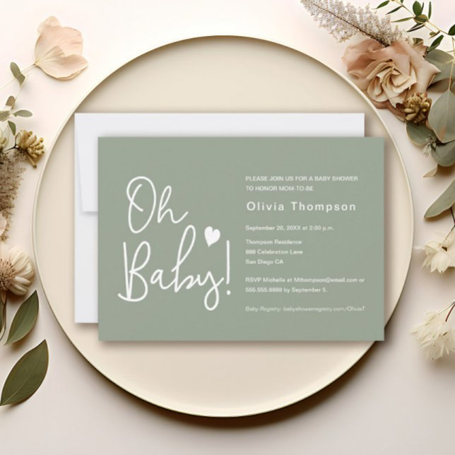Moderne Babydusche mit grüner Kleidung Oh Baby Einladung (Sage green, modern script Oh Baby! heart baby shower invitation)