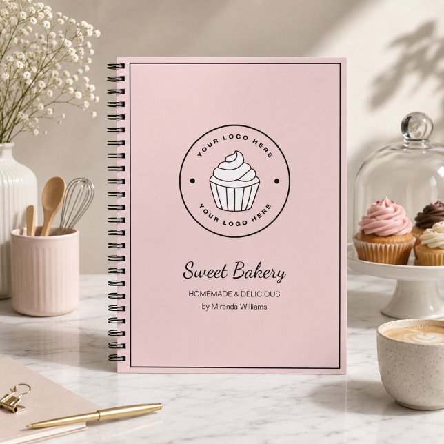Moderne Bäckerei Rosa Eigenes Logo Notizblock (Modern Bakery Pink Custom Logo Notebook)