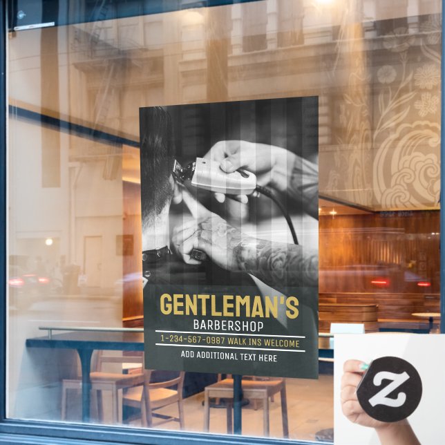 Moderne Barbershop Schwarz und Weiß Trimm anpassen Fensteraufkleber (Café-Fenster)