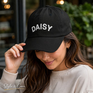 Moderne benutzerdefinierte DAISY-Text Bestickte Baseballkappe