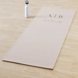 Moderne, benutzerdefinierte Monogramm-Initialen Na Yogamatte
