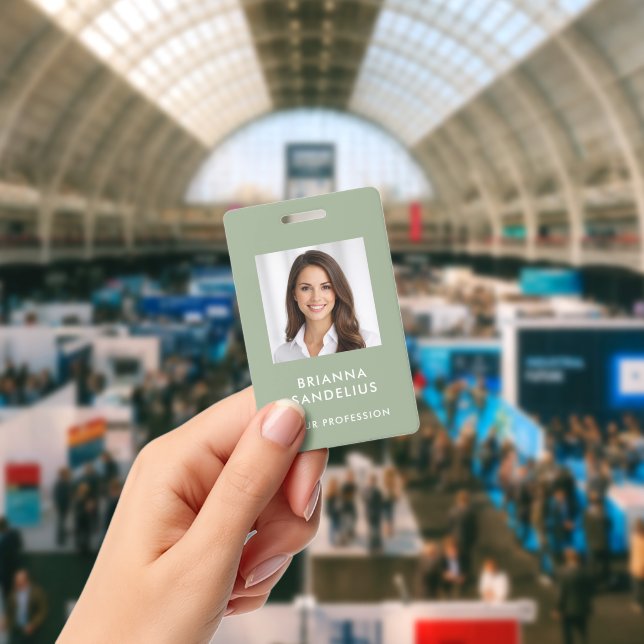 Moderne benutzerdefinierte Schriftart Sage Green F Ausweis (Konferenz)