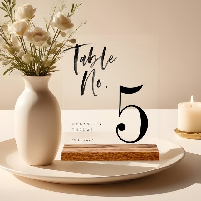 Moderne Black Brush Script Hochzeitsschrift Tischn Acrylschild (Modern Black Brush Script Wedding Table Number Acrylic Sign)