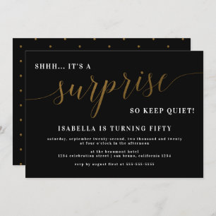 Moderne Black & Gold Script Überraschung Geburtsta Einladung