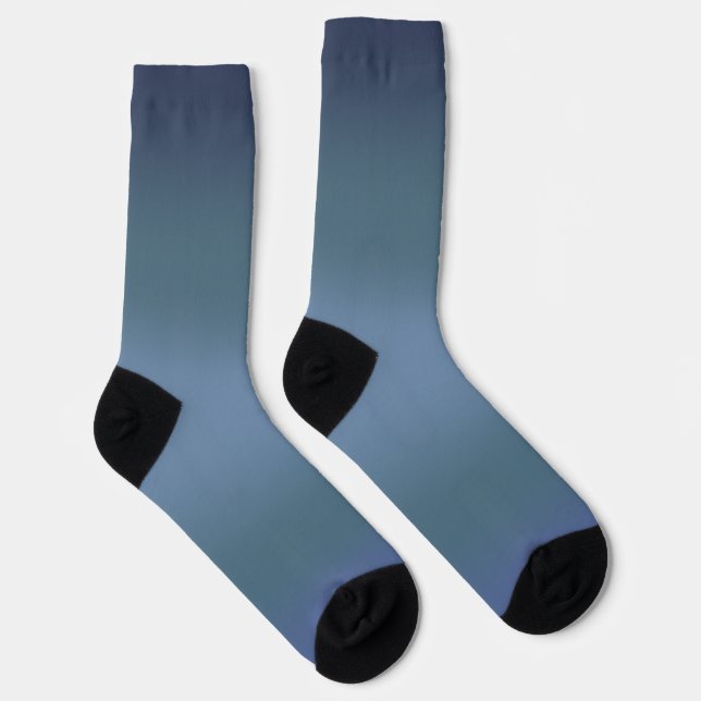 Moderne blaue Gradientengalaxie Socken (Rechts)