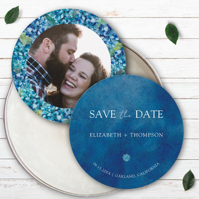 Moderne Blaue Hortensien Runde Hochzeit Save The Date (Von Creator hochgeladen)