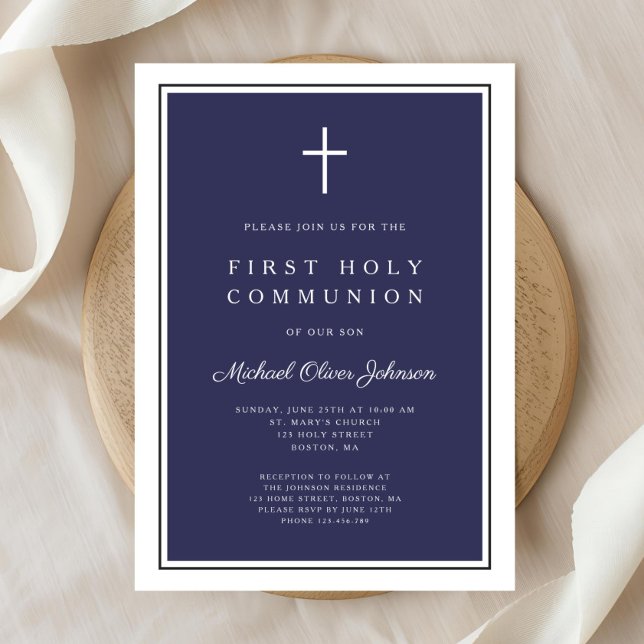 Moderne Blaue Kreuzung Erste Kommune Einladung (Modern Navy Blue Cross Boy First Communion Invitation)