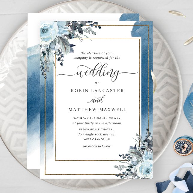 Moderne Blue Watercolor und Blue Floral Wedding Einladung (Von Creator hochgeladen)