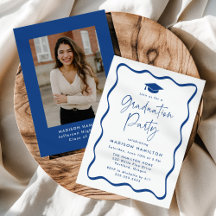 Moderne Blue Wavy Frame Foto Graduation Party