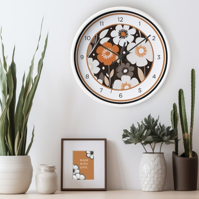 Moderne Blume Mitte des Jahrhunderts Uhr (Tick-tock in style! Indulge in the beauty of our Floral Retro Mid Century wall clock.)