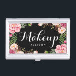 Moderne BlumeneinwickelnMaskenbildner-Kalligraphie Visitenkarten Dose<br><div class="desc">================= ÜBER DIESES ENTWURF ================= Moderner BlumenMaskenbildner-Kalligraphie-Visitenkarte-Halter. (1) kann alle Textart, Farben, Größen auch geändert werden, um Ihren Bedarf zu passen. (2) wenn Sie irgendwelche Kundenbezogenheits- oder Zusammenbringeneinzelteile benötigen, treten Sie mit mir bitte in Verbindung. (3) können Sie zusammenpassende Produkte (z.B. Geschäfts-Karte, Verabredungs-Karte, Flyer, Gestell-Karte, Briefpapier und mehr) über diese...</div>