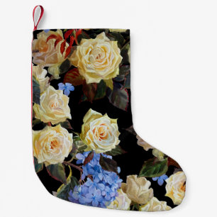 Moderne Blumenmuster, weiße Rosen, blaues Hydrange Kleiner Weihnachtsstrumpf