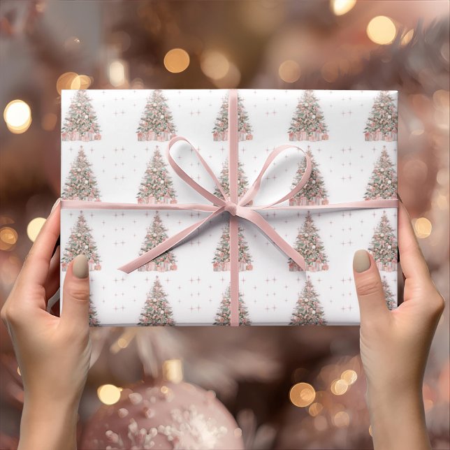 Moderne Blush-Weihnachtsbaum – Personalisierter Fe Geschenkpapier (Von Creator hochgeladen)
