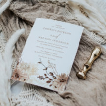 Moderne Bohemische Beige Blumenhochzeit